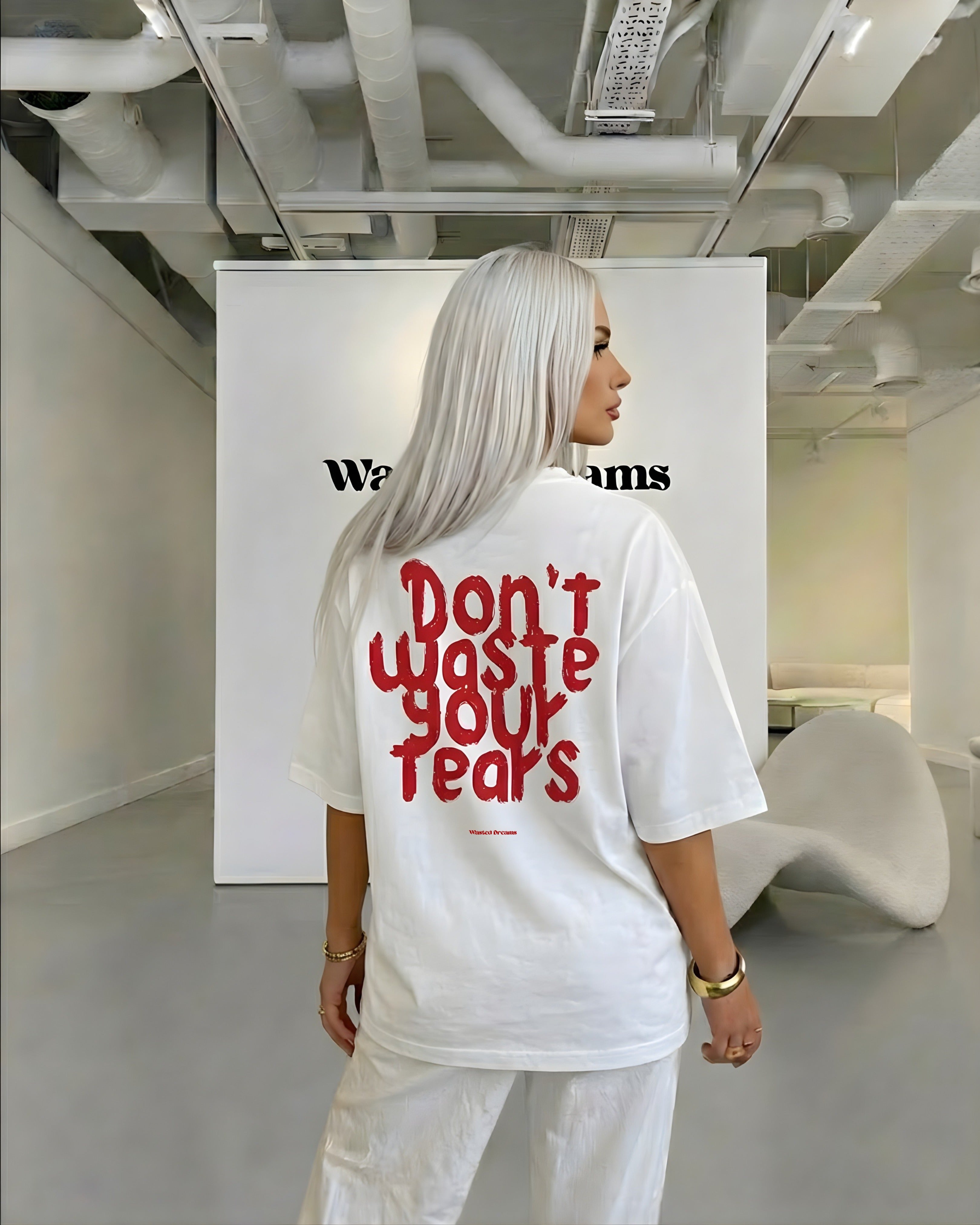 DON_T_WASTE_YOUR_DREAMS_OVERSIZED_T-SHIRT_WHITE