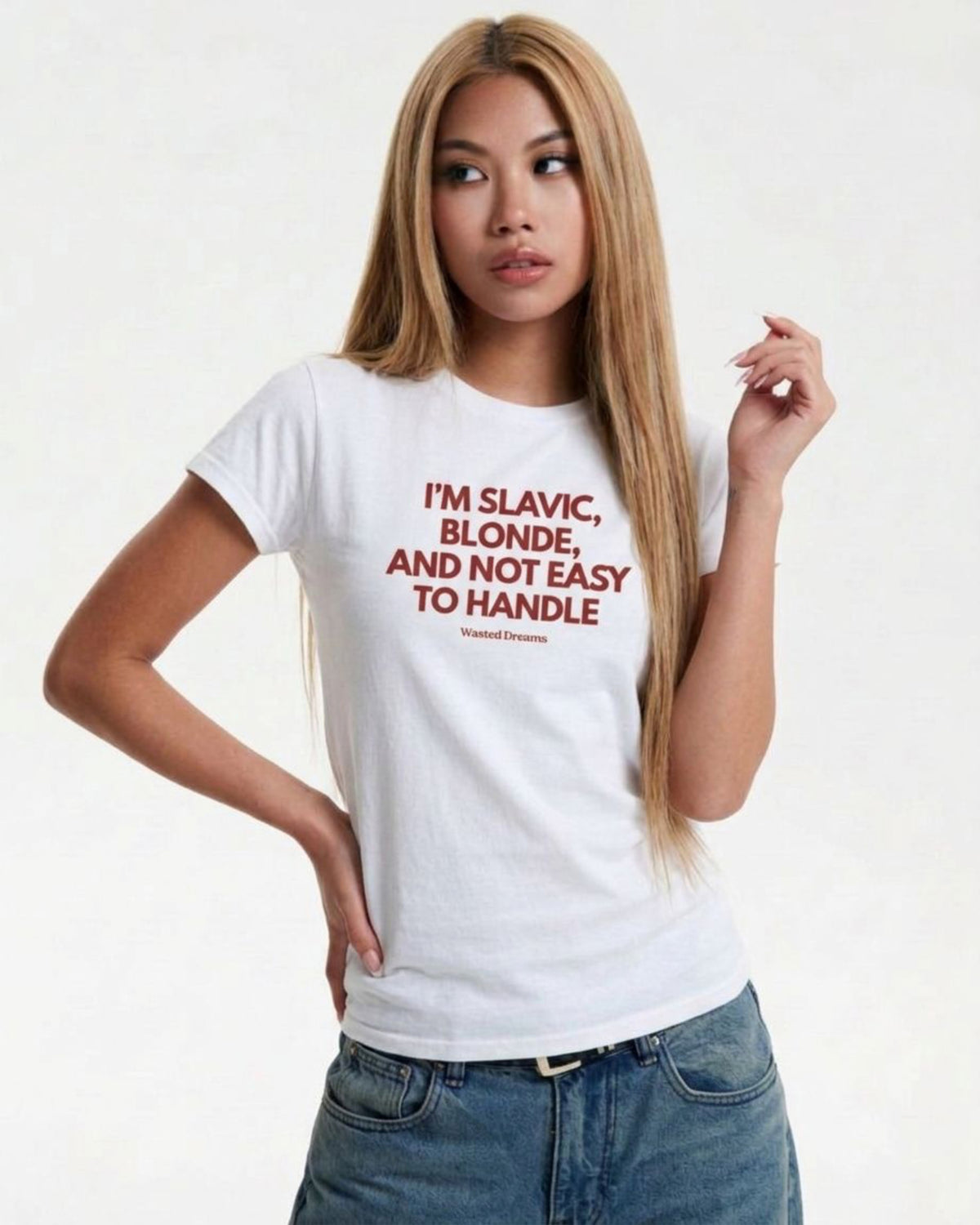 I'M SLAVIC, BLONDE AND NOT EASY TO HANDLE SEMI-FITTED T-SHIRT